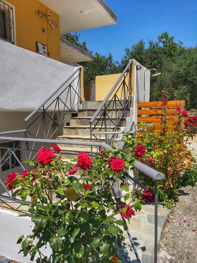 Ríza Artolithia Apartments מראה חיצוני תמונה