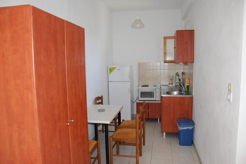 Ríza Artolithia Apartments חדר תמונה
